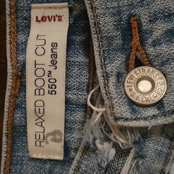 Levi Jeans - Picture 6 of 14